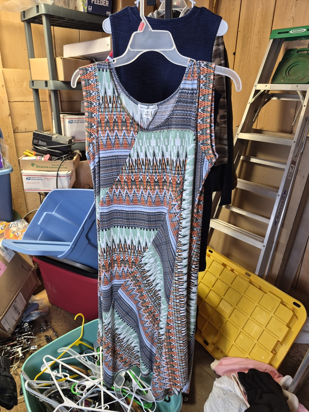 JohnPaulRichard Sleeveless Maxi Dress in Mint, Coral & Navy Bin 64